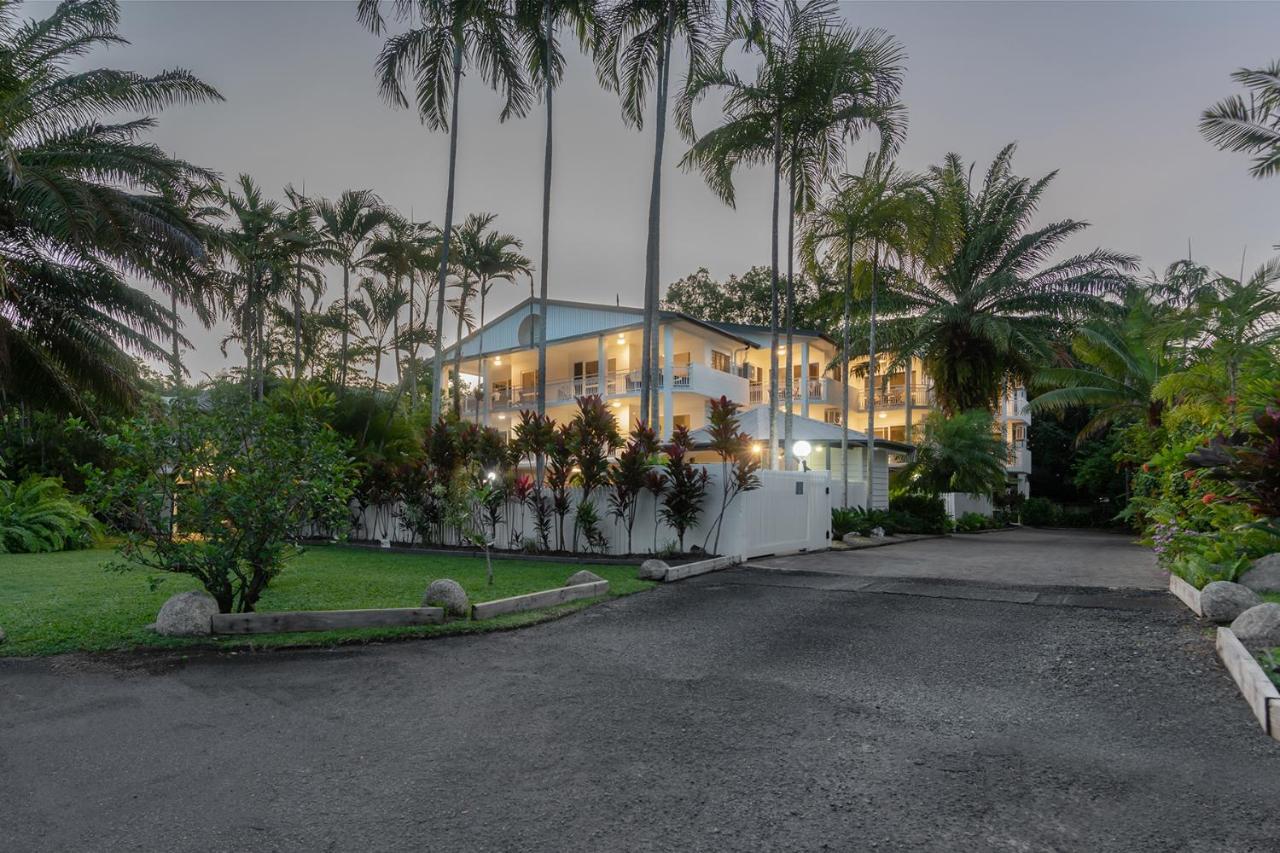 Aparthotel Garrick House Port Douglas Exterior foto