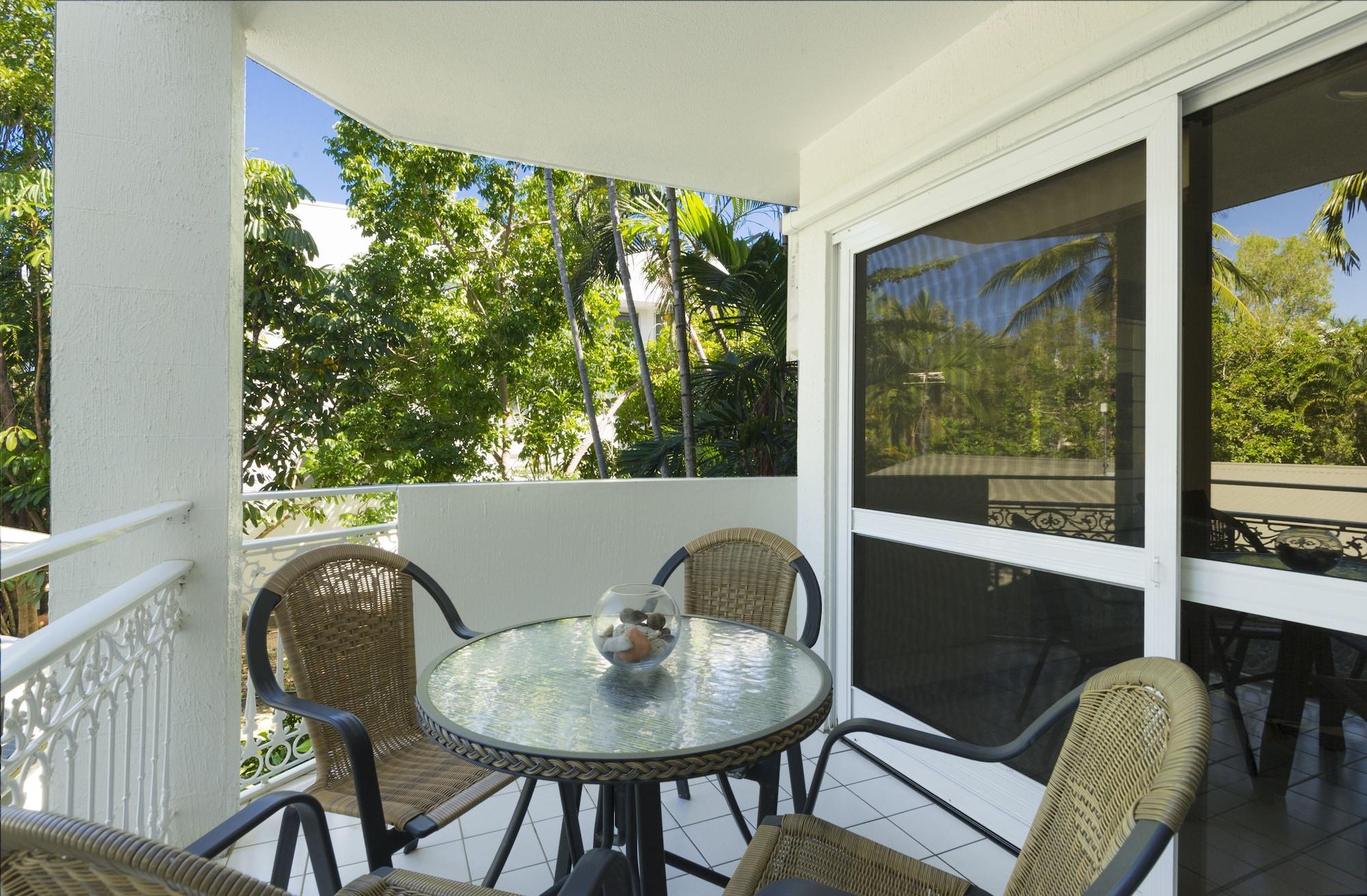 Aparthotel Garrick House Port Douglas Exterior foto