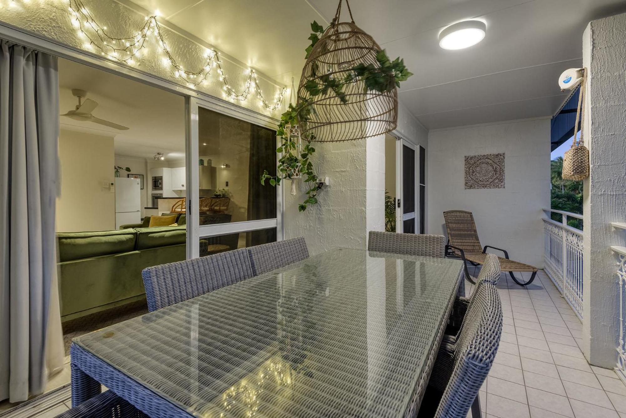 Aparthotel Garrick House Port Douglas Exterior foto